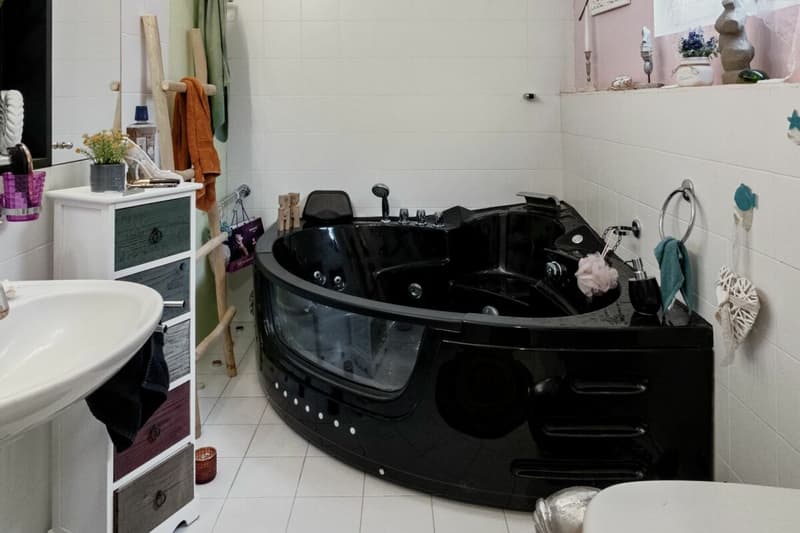 Exklusive, moderne Villa mit traumhafter Aussicht und hochwertiger Ausstattung (17)