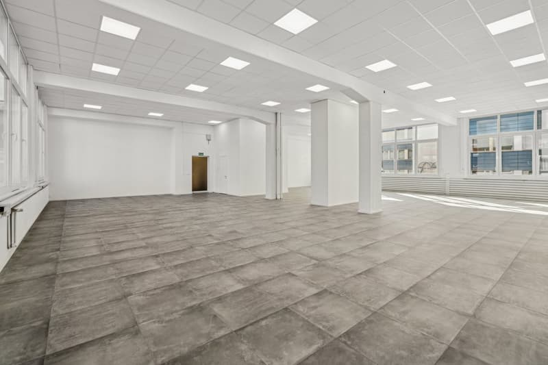 Gewerbeflächen mit 4 Meter hohen Räumen (3)