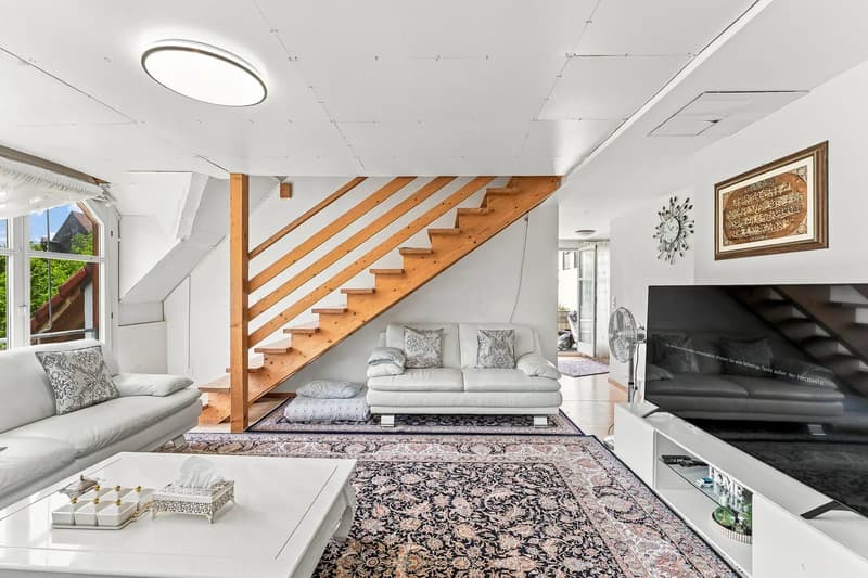 Grosszügige 6.5-Zimmer-Dach-Maisonette - Ein Zuhause für die ganze Familie (4)