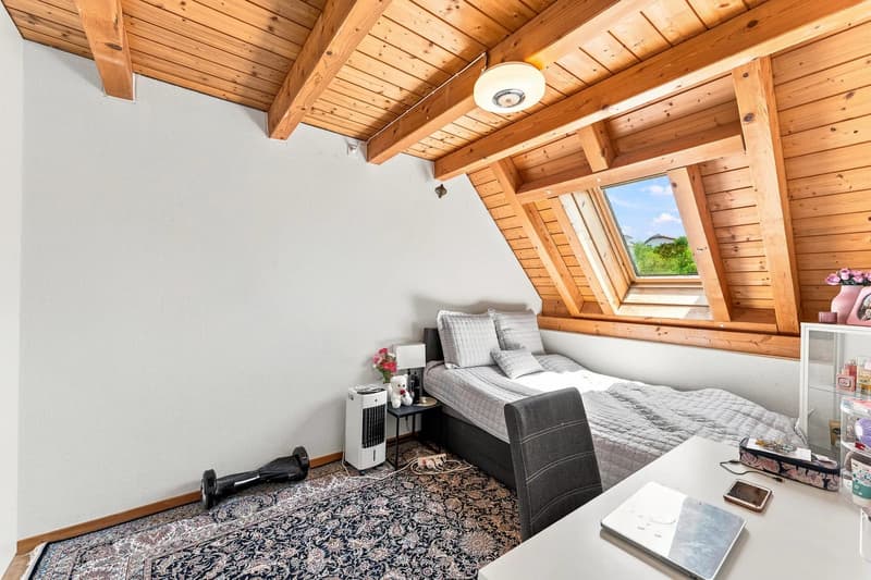 Grosszügige 6.5-Zimmer-Dach-Maisonette - Ein Zuhause für die ganze Familie (10)