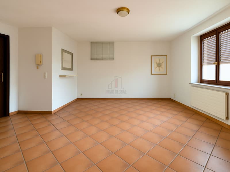 VILLA DI CHARME, CON PISCINA E VISTA APERTA (4)