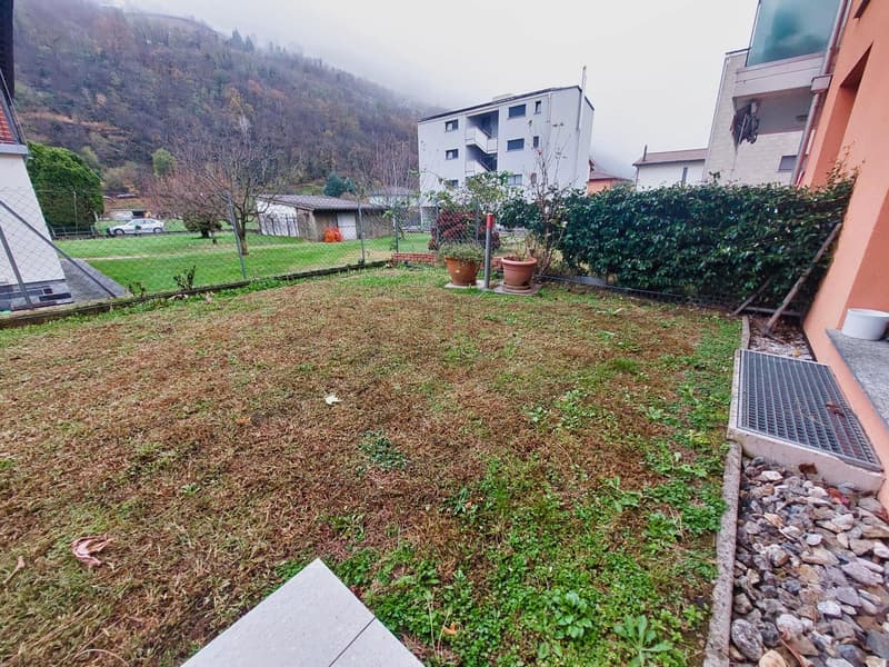 LUMINOSO CON GIARDINO PRIVATO (7)
