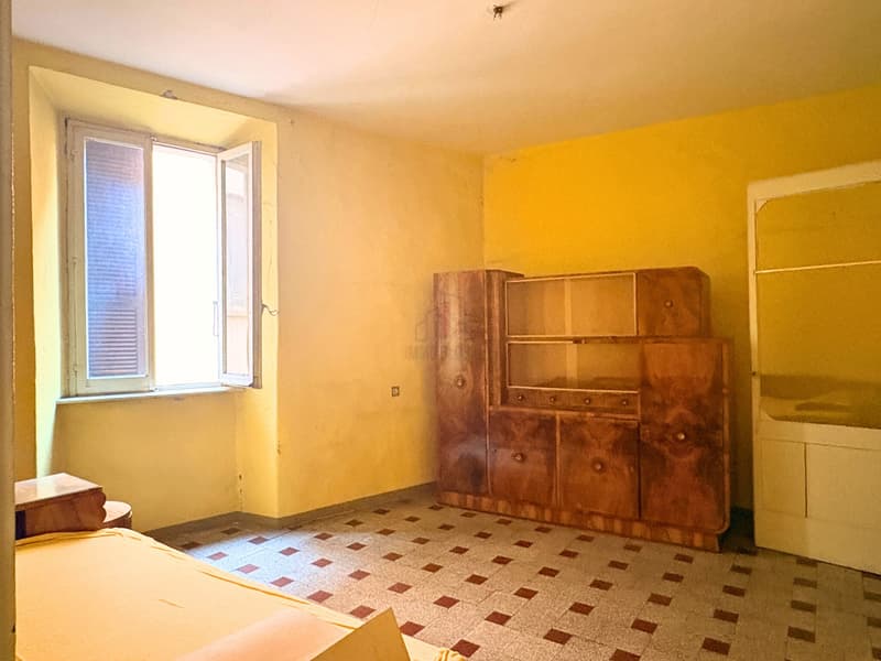 OPPORTINITÃ UNICA NEL CENTRO STORICO DI MENDRISIO (9)