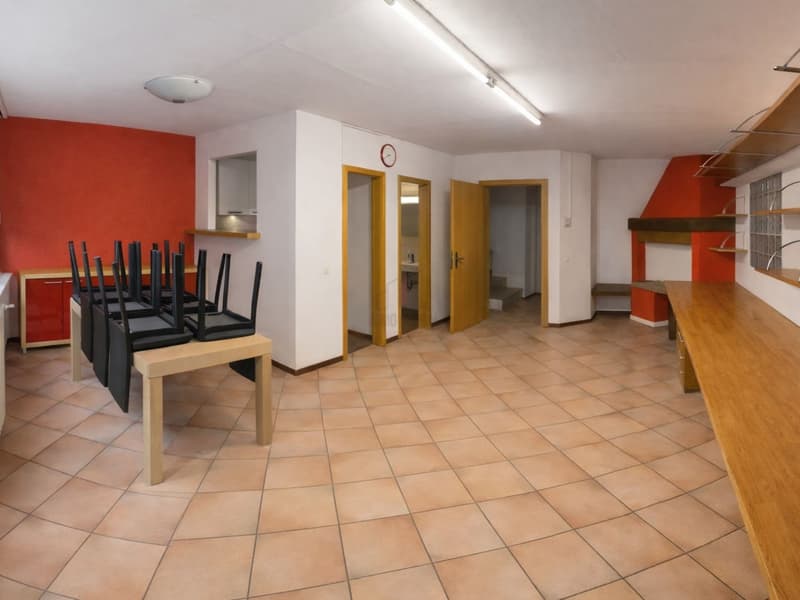 COMMERCIALE IN AFFITTO, UFFICIO/MAGAZZINO (2)