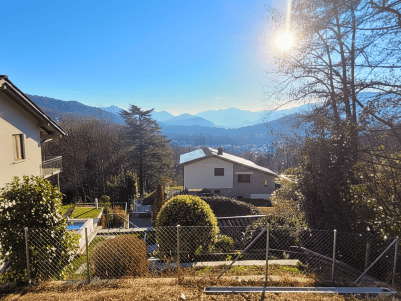 OCCASIONE: NUOVO, NEL VERDE, CON VISTA PANORAMICA (10)