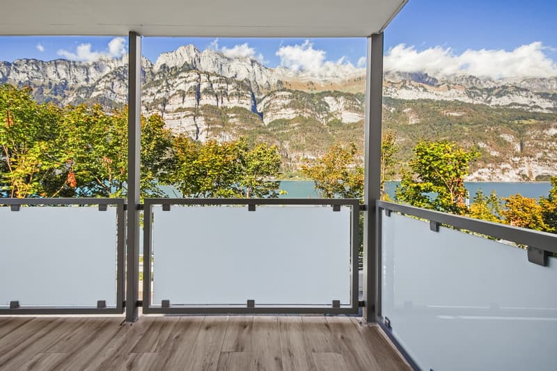 Wohnen mit Seesicht – hochwertige 4½-Zimmerwohnung mit See- und Bergsicht (2)