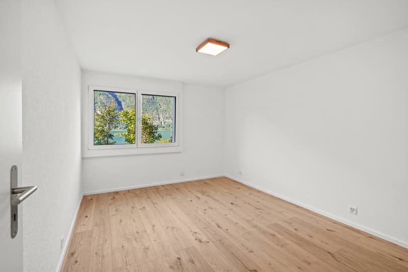 Wohnen mit Seesicht – hochwertige 4½-Zimmerwohnung mit See- und Bergsicht (46)