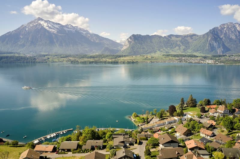 3½-Zi.-Dachwohnung: Wohnen mit 60er-Jahre-Flair und Blick auf das Schloss (11)
