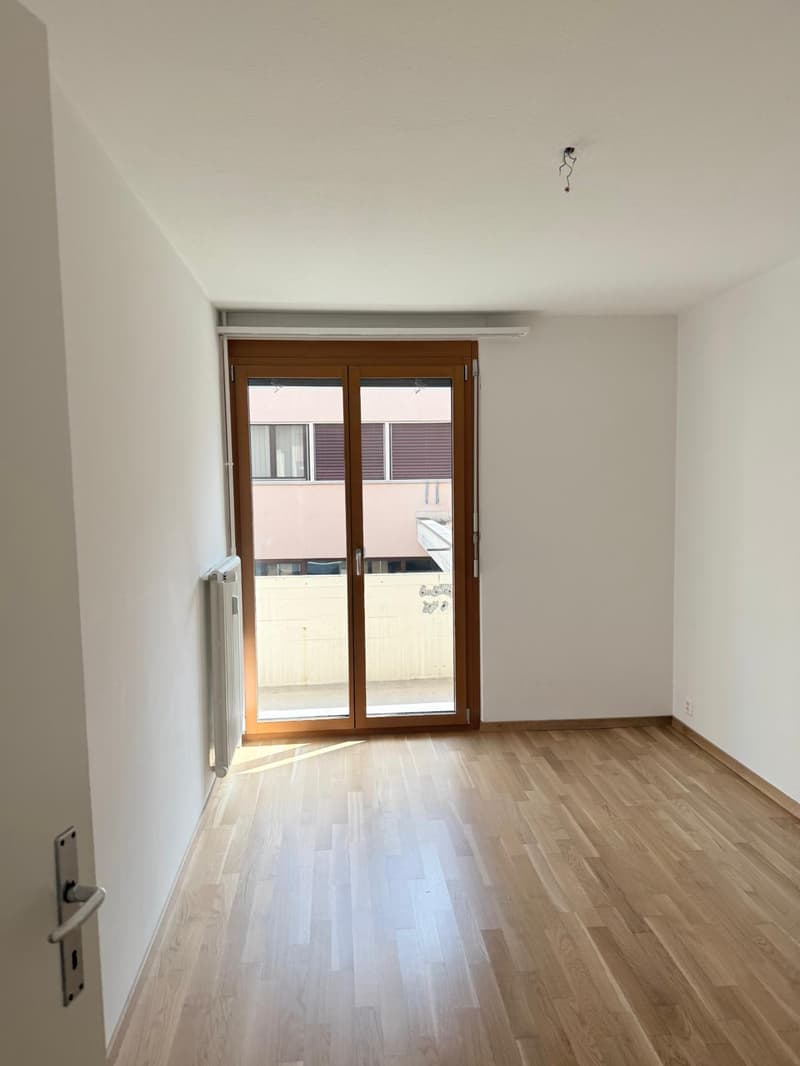 Charmant appartement 3.5 pièces avec balcon et vue sur le lac à Lucerne (5)