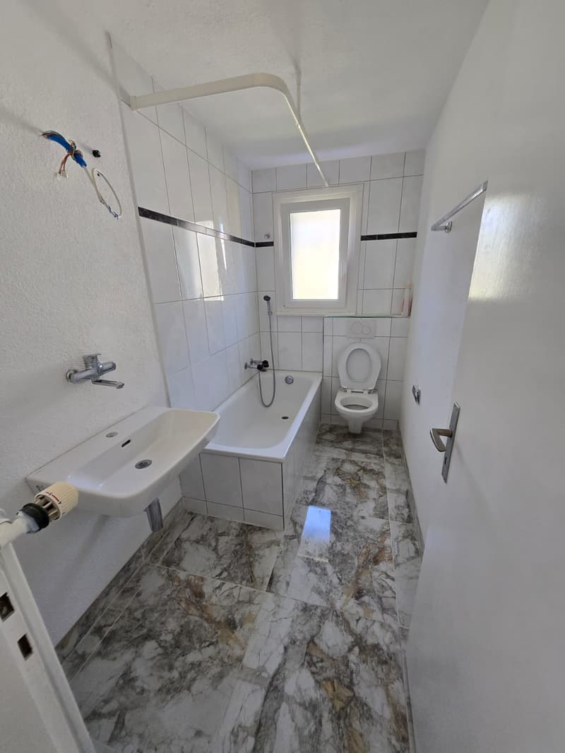Charmante 3.5-Zimmer-Wohnung in Horw mit Balkon (4)