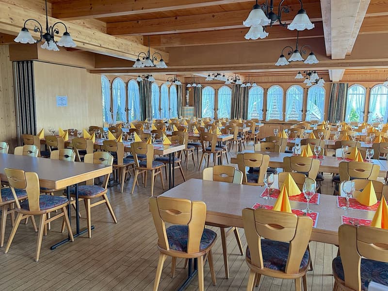 Location ou achat : Restaurant panoramique avec 2 appartements et 1 studio (7)