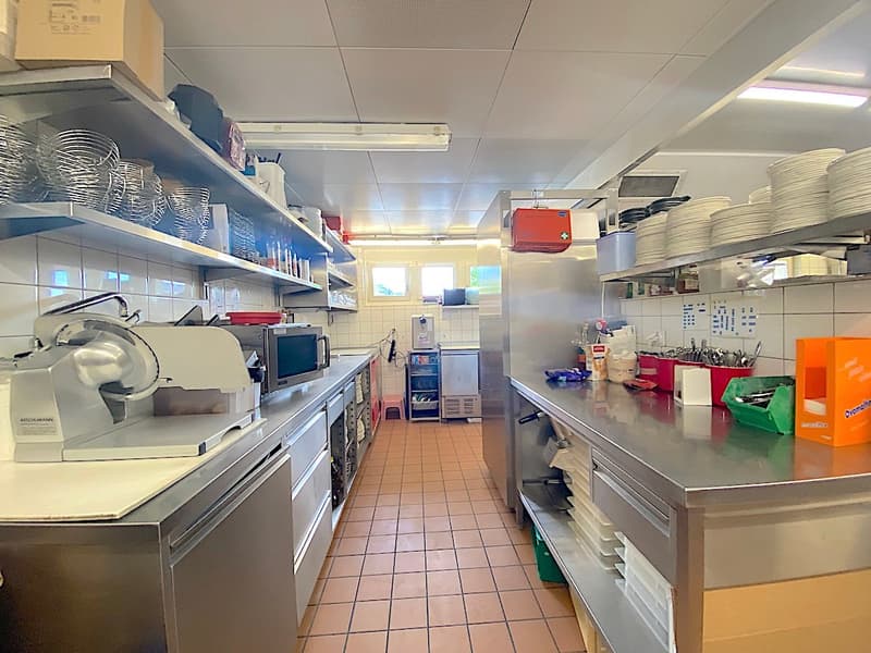 Location ou achat : Restaurant panoramique avec 2 appartements et 1 studio (11)