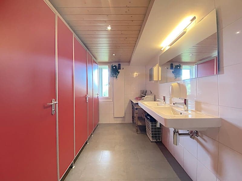 Location ou achat : Restaurant panoramique avec 2 appartements et 1 studio (20)