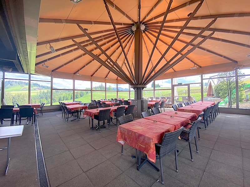 Location ou achat : Restaurant panoramique avec 2 appartements et 1 studio (15)