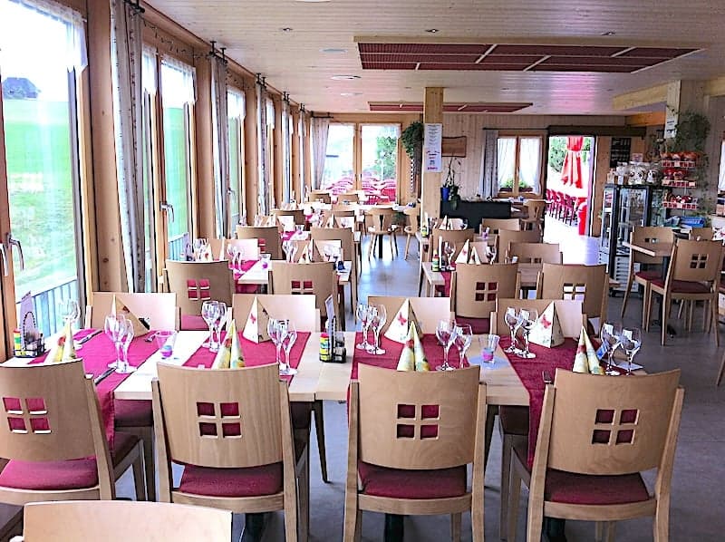 Location ou achat : Restaurant panoramique avec 2 appartements et 1 studio (5)