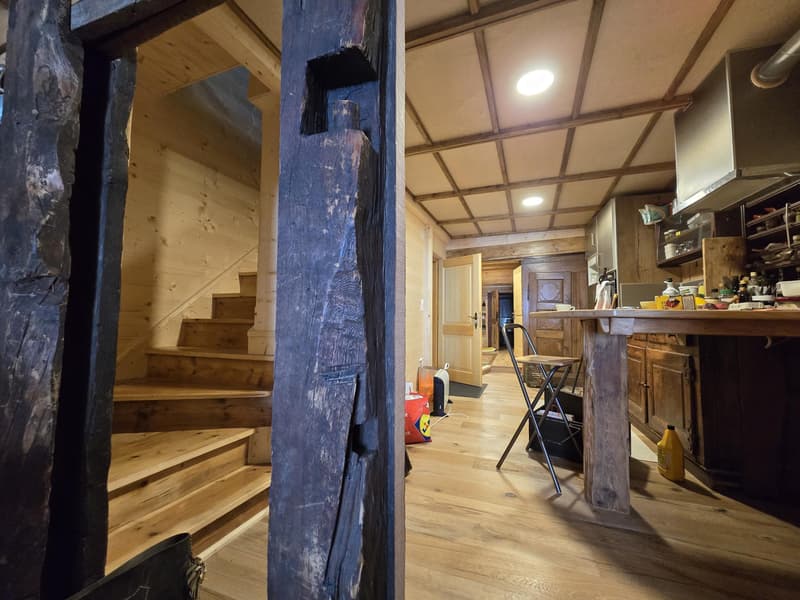 Authentique maison villageoise rénovée (5)