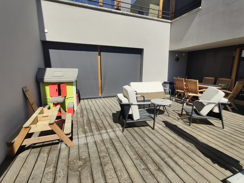 Spacieuse maison de 6.5 pièces à Troinex (5)