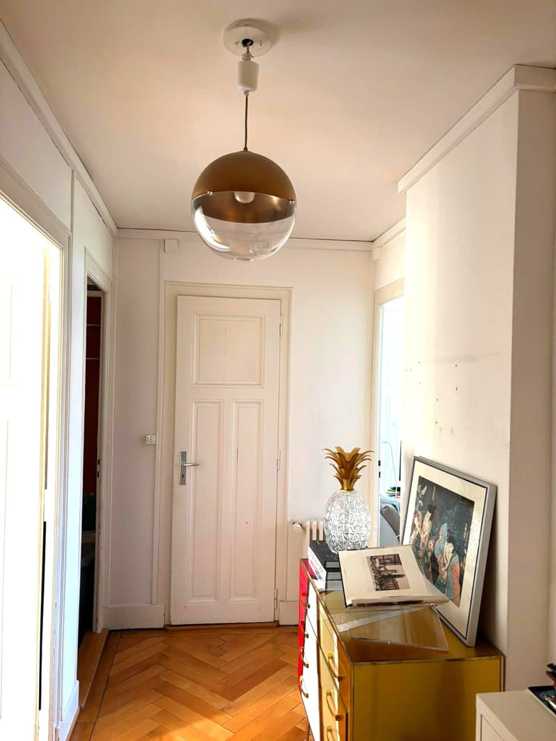 Charmant appartement de 3 pièces avec balcon. (2)