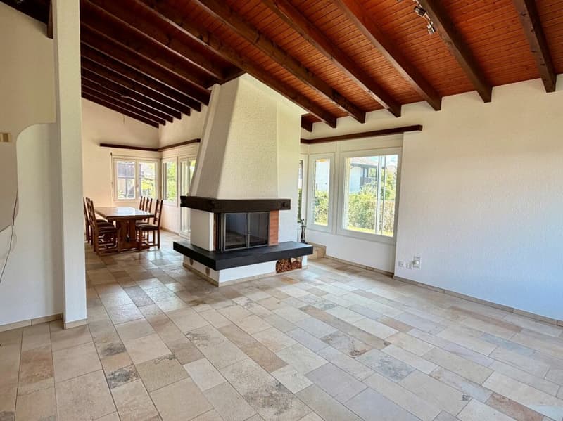 7.5 Zimmer Einfamilienhaus an Toplage (3)