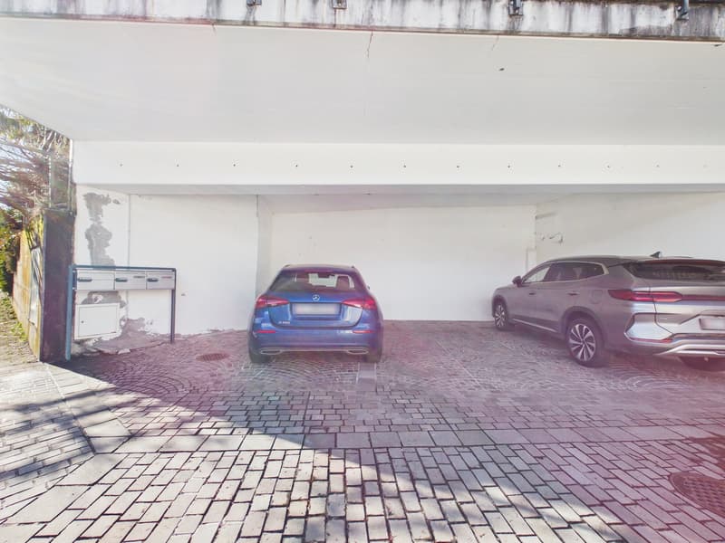 CASA CONTIGUA SU 3 PIANI CON GIARDINO E SPAZIO IDEALE PER STUDIO O ATTIVITA' INDIPENDENTE (36)
