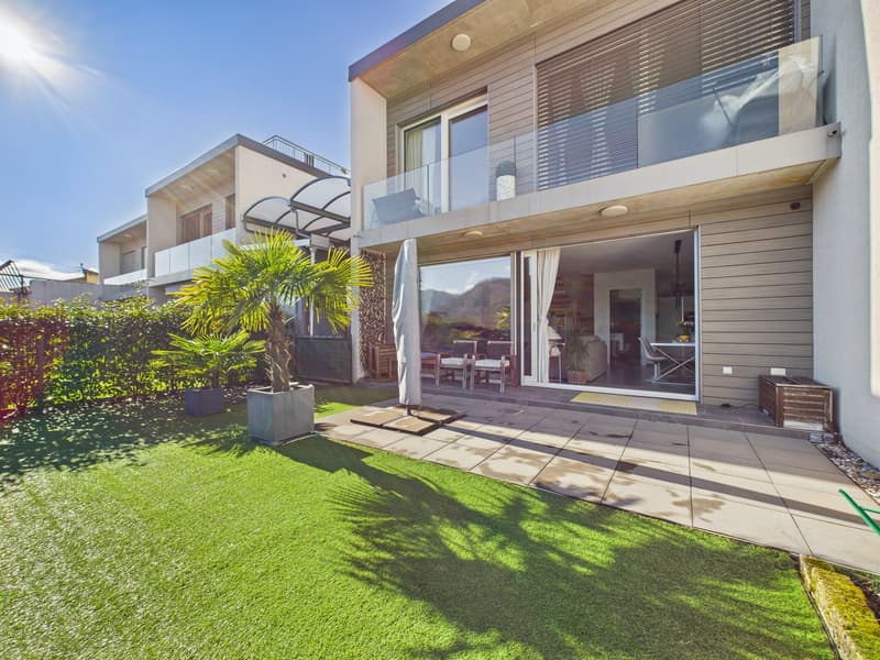 MERAVIGLIOSA CASA CONTIGUA CON GIARDINO E ROOFTOP-MÖGLICH ALS ZWEITWOHNSITZ (10)
