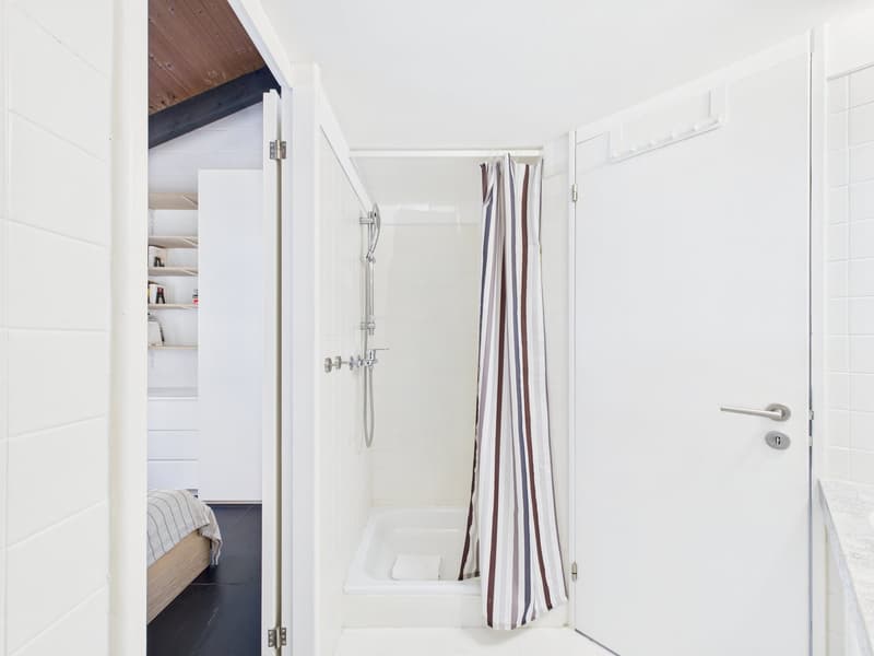 ACCOGLIENTE APPARTAMENTO DI 2,5 LOCALI CON BALCONE E VISTA APERTA-ZWEITWOHNSITZ (16)