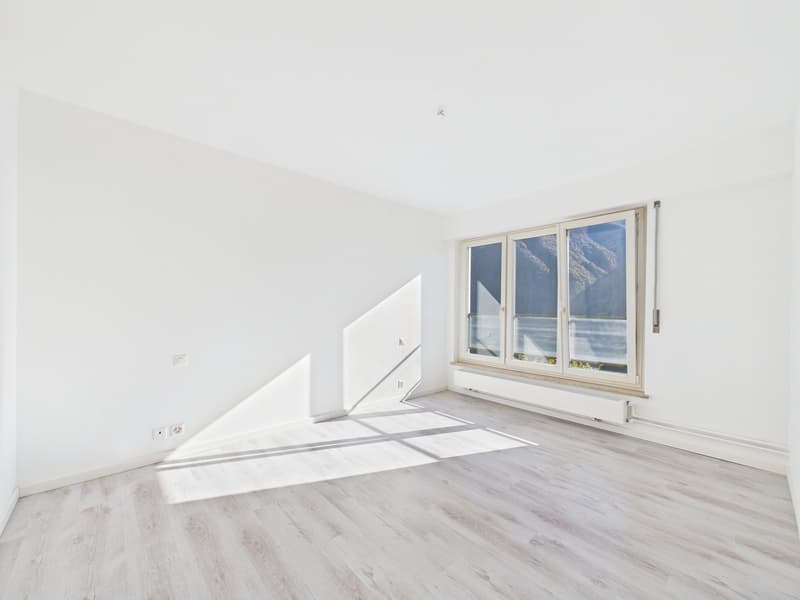 PRESTIGIOSA CASA INDIPENDENTE CON VISTA SUL LAGO DI LUGANO - AUCH ALS ZWEITWOHNSITZ VERFÜGBAR (17)