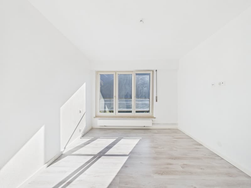PRESTIGIOSA CASA INDIPENDENTE CON VISTA SUL LAGO DI LUGANO - AUCH ALS ZWEITWOHNSITZ VERFÜGBAR (19)