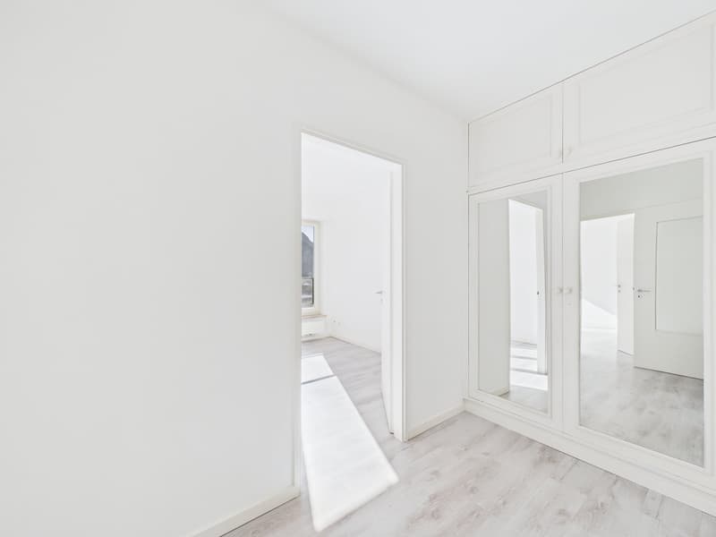 PRESTIGIOSA CASA INDIPENDENTE CON VISTA SUL LAGO DI LUGANO - AUCH ALS ZWEITWOHNSITZ VERFÜGBAR (14)