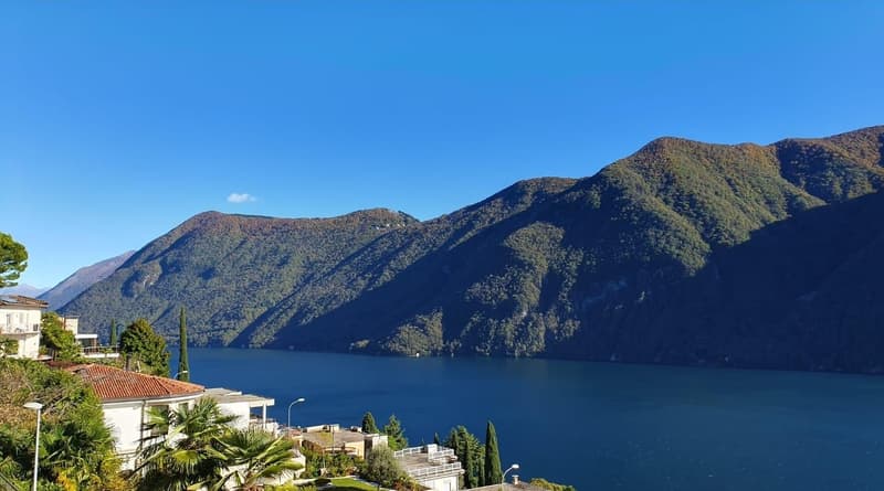 PRESTIGIOSA CASA INDIPENDENTE CON VISTA SUL LAGO DI LUGANO - AUCH ALS ZWEITWOHNSITZ VERFÜGBAR (10)