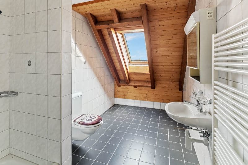 Badezimmer.jpeg