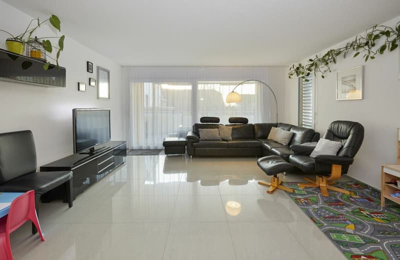 Sonnige 4.5-Zimmerwohnung Balkon 28 m2 (5)