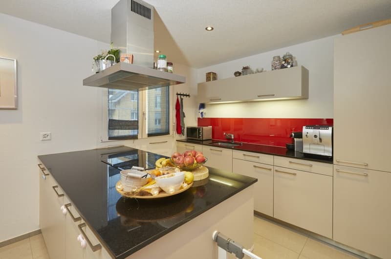Sonnige 4.5-Zimmerwohnung Balkon 28 m2 (3)