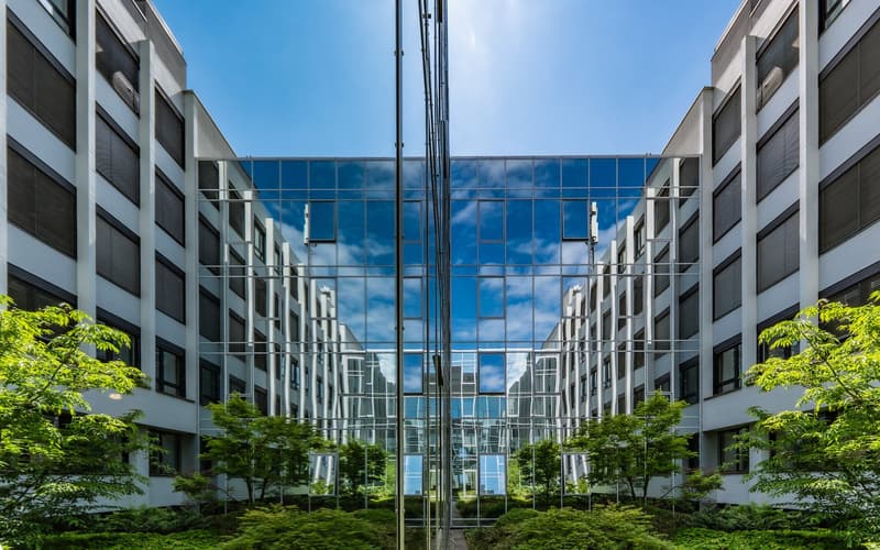Exklusive Loftwohnung mit Wellnessbereich, Garten und Tiefgarage (8)