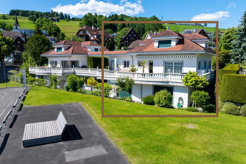 Grosszügiges Landhaus mit EInleferwohnung in Seenähe
