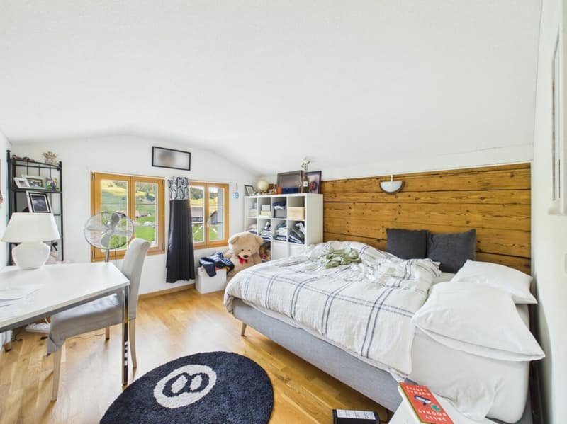 7.5 Zimmer Einfamilienhaus mit Wintergarten, Sitzplatz und 2 Garagenboxen! (12)