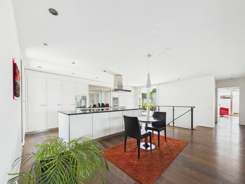 Exklusive 6.5-Zimmer-Maisonette-Terrassenwohnung mit Alpenpanorama & 75 m² Sonnenterrasse (10)