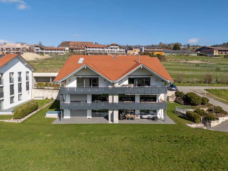 Attique 5.5 pièces avec grande terrasse et dégagement – 198 m² habitables (1)