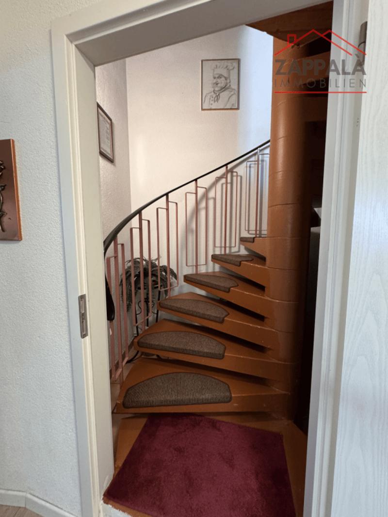 Charming semi-detached house in central location of Hölstein - spacious, well-maintained and with a view of the Vordere Frenke (9)