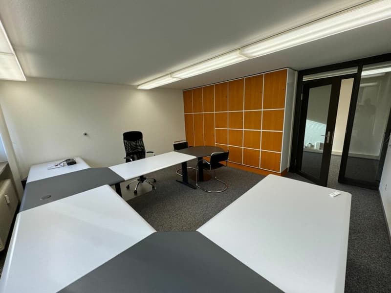 Moderne, bezugsbereite 4-Zimmer-Kanzlei mit Top-Ausstattung in zentraler Lage - per sofort zu vermieten (4)