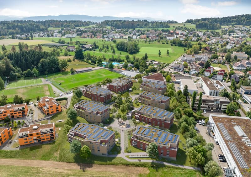 Schachenweid, über 50% Grünfläche, Schulen, Fussballplatz, Freibad, Einkaufsmöglichkeiten in Gehdistanz