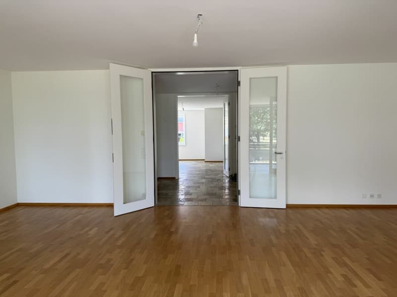 Grosszügige 4.5-Zi.-Maisonette-Wohnung mit Hobbyraum (8)