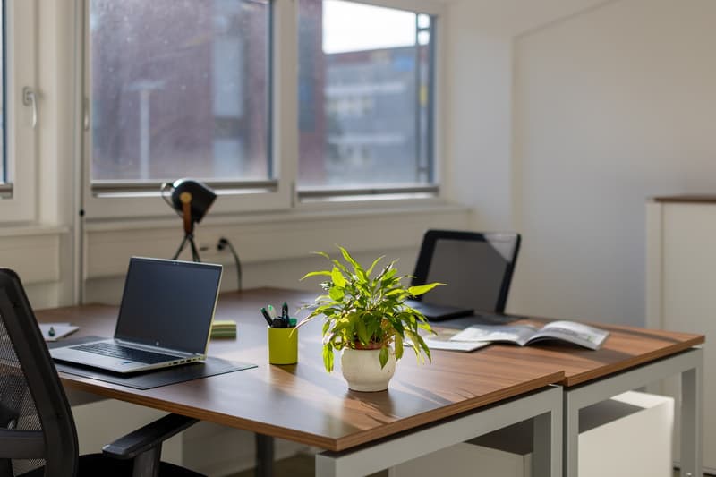 Bureau à louer sur mesure (5)