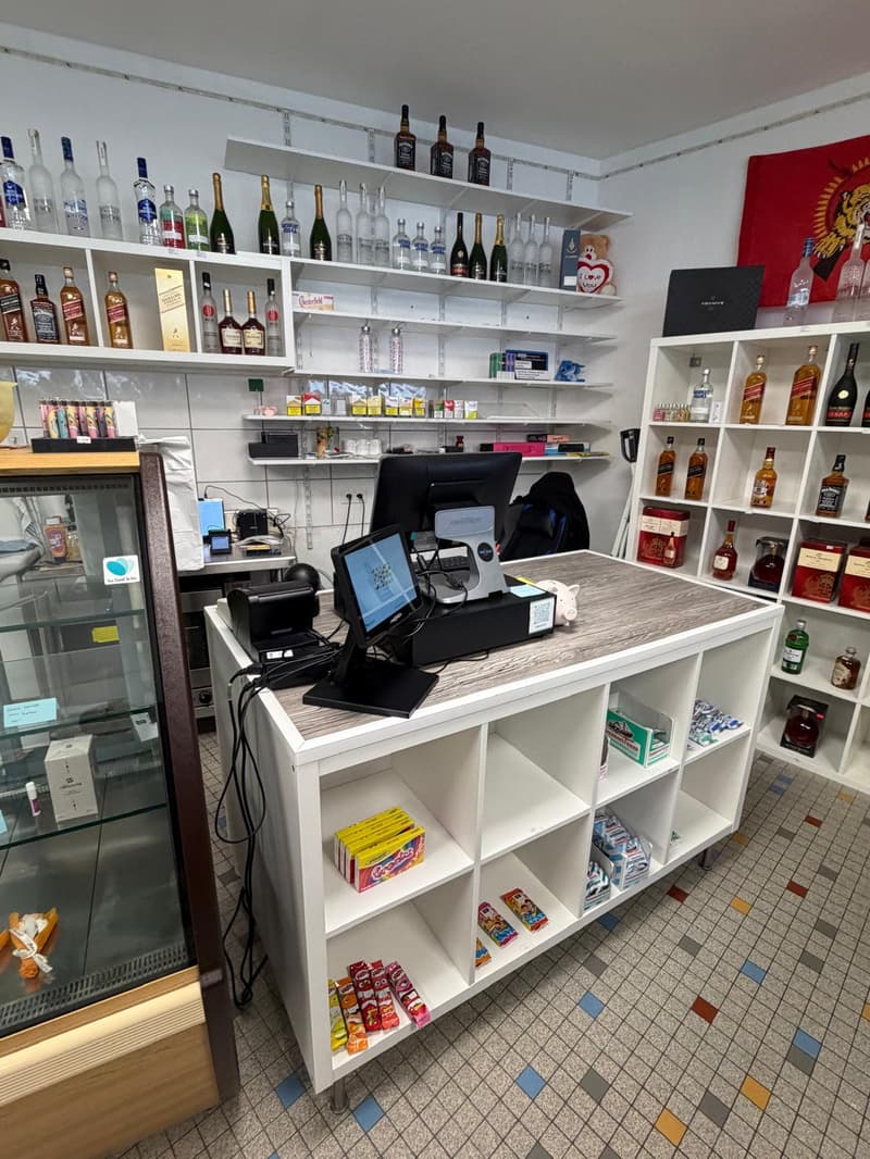 Magasin établi dans un emplacement central de Wallisellen (6)