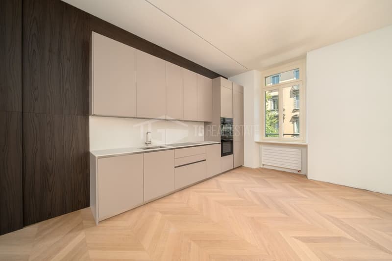 A CHARMING FLAT JUST A STONE’S THROW FROM CIANI PARK (2)