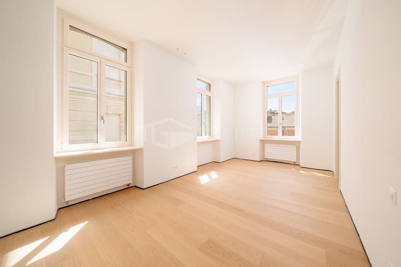 A CHARMING FLAT JUST A STONE’S THROW FROM CIANI PARK (6)