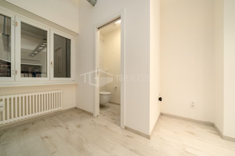 MODERNO NEGOZIO CON VETRINA NEL CUORE DI LUGANO (7)