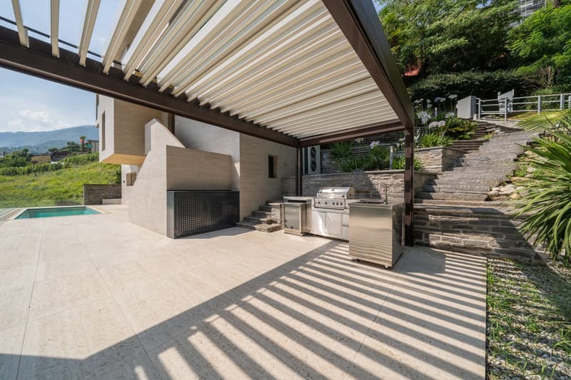 Villa Teresa: Ein Traum mit atemberaubendem Seeblick (13)