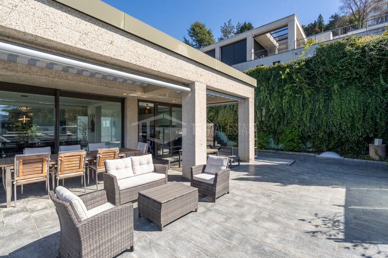 ELEGANT VILLA WITH LAKE VIEW AND SWIMMING POOL IN RUVIGLIANA (11)
