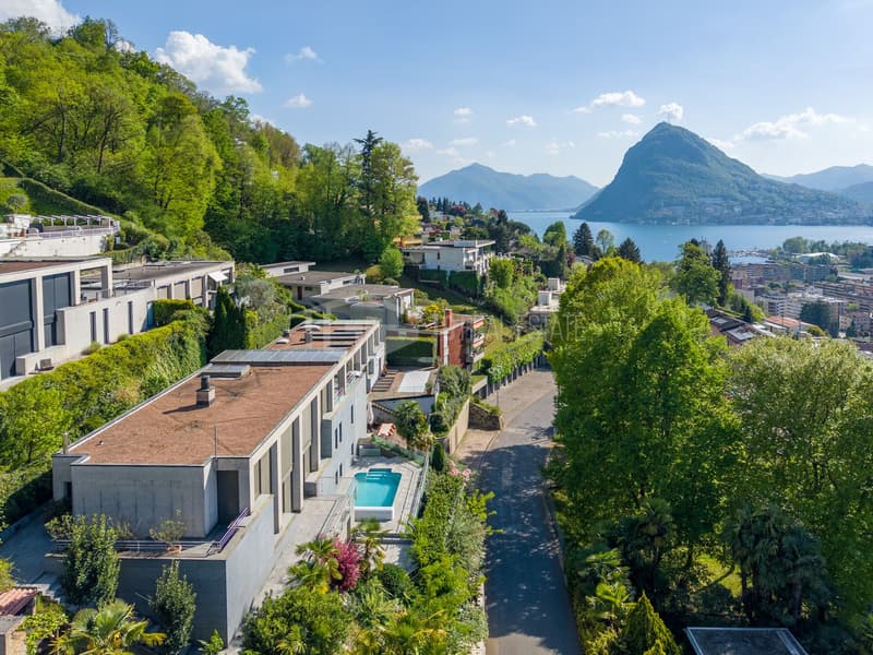 ELEGANT VILLA WITH LAKE VIEW AND SWIMMING POOL IN RUVIGLIANA (2)